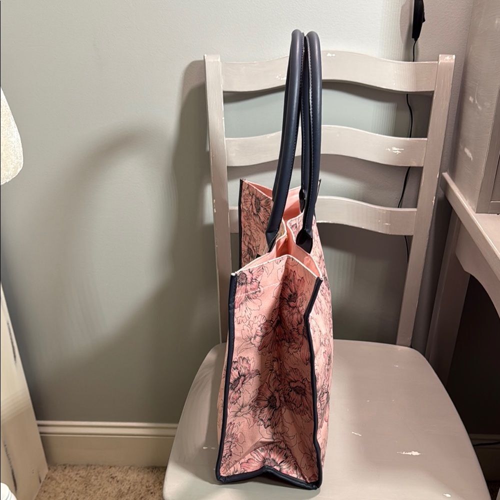 Victoria's Secret Pink Floral Tote with Dark Gray/Grey and Black Trim - Picture 5 of 10